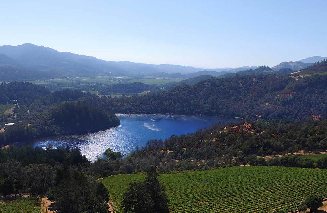 visit-burgess-tasting-room1